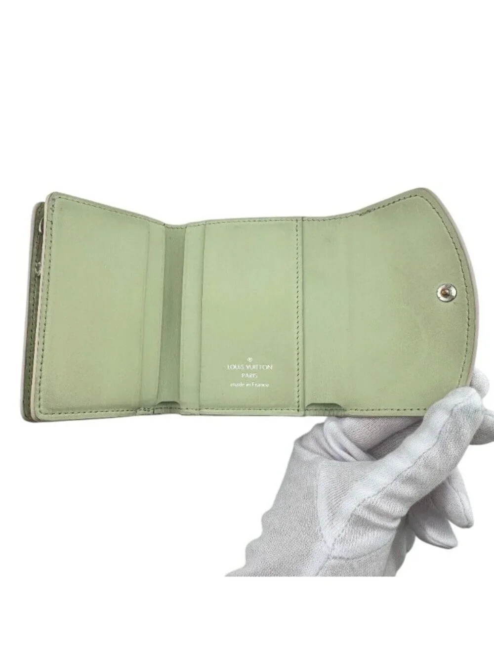 Louis Vuitton Portefeuille Iris XS Mahina Reverse Leather Trifold Wallet Beige